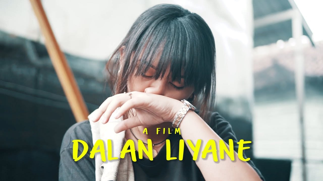 Terjemahan Lirik bahasa indonesia dalan liyane happy asmara